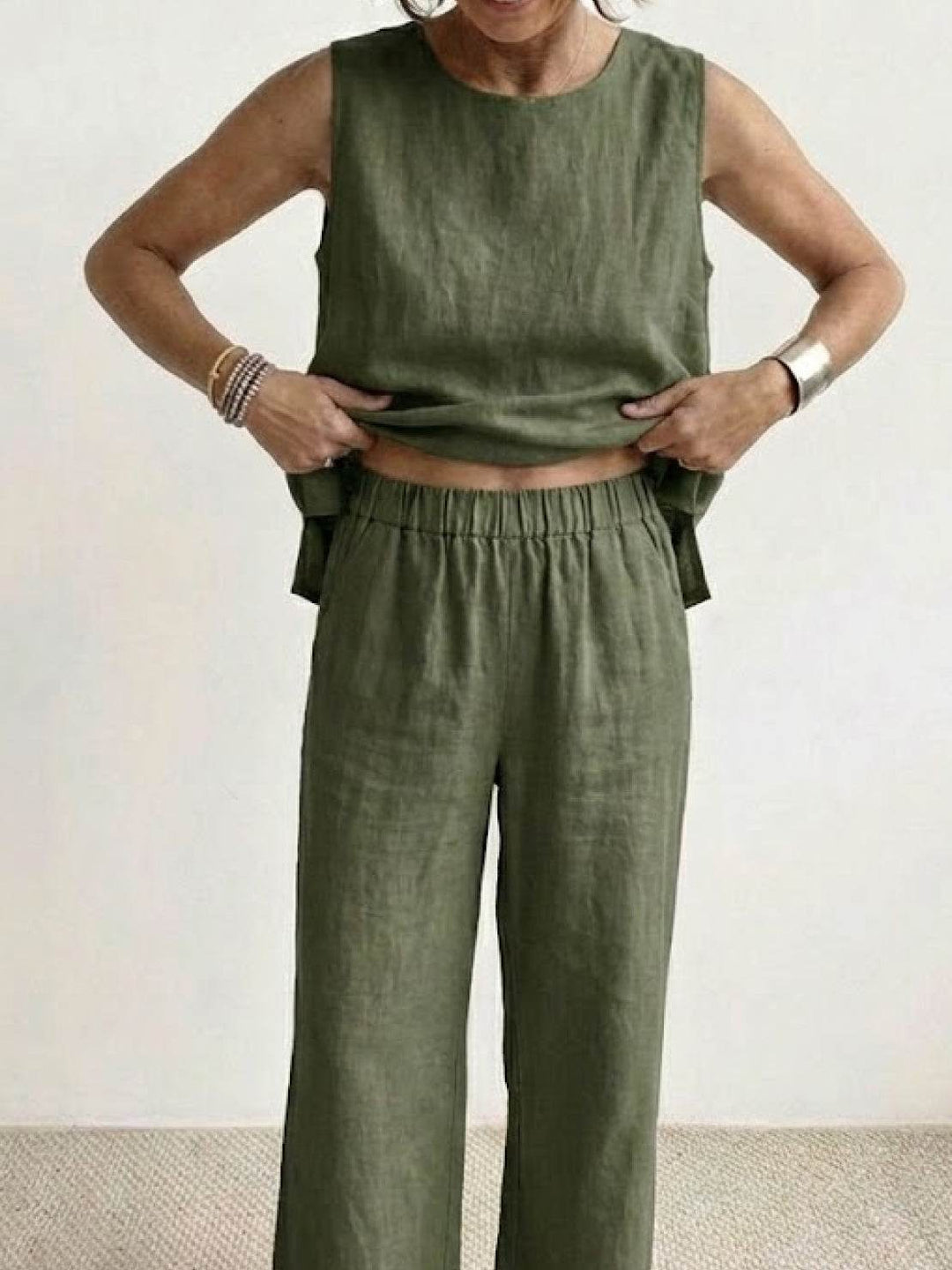 Sleeveless Tank Top and Wide-Leg Pants Set