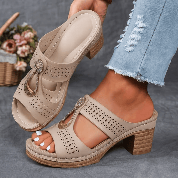 Sandalias ortopédicas cómodas con soporte flexible