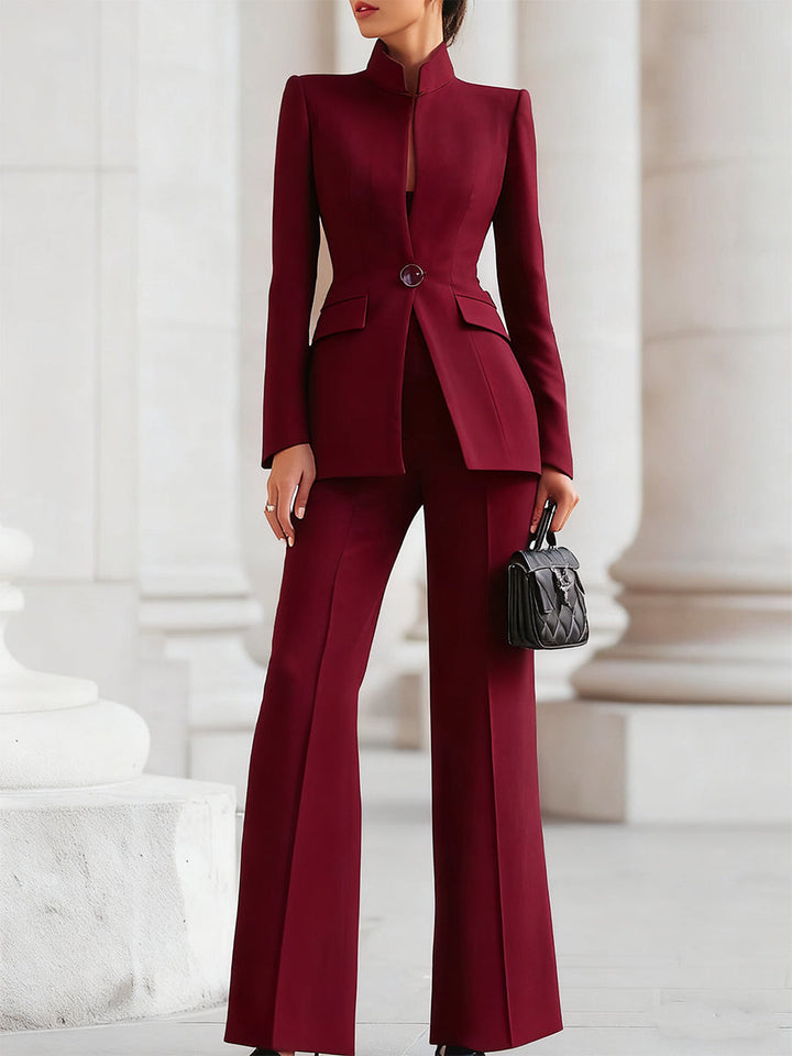 Completo blazer e pantaloni blu navy