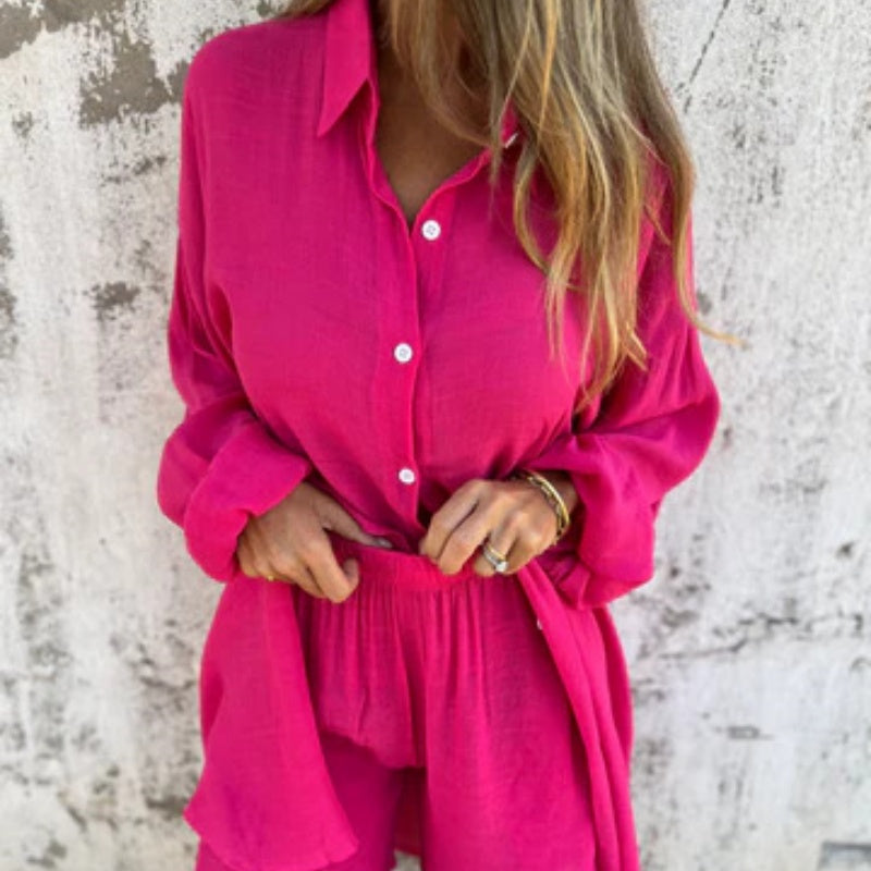 Conjunto de camisa abotonada y pantalones